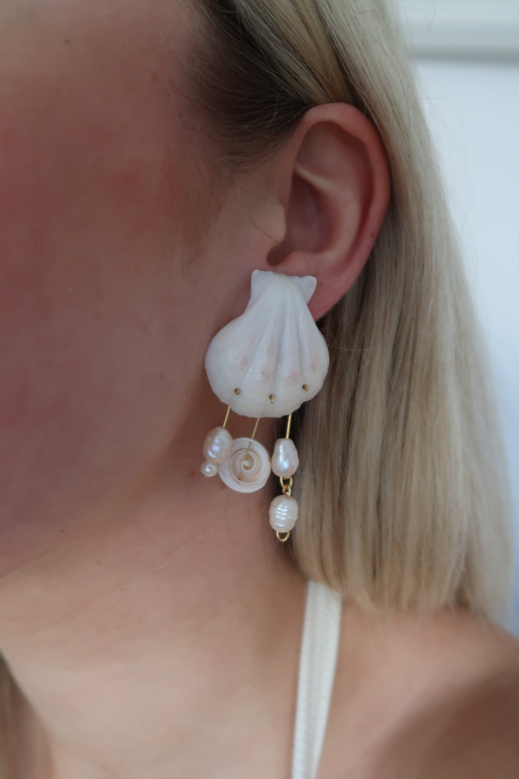 LIZA EARRINGS