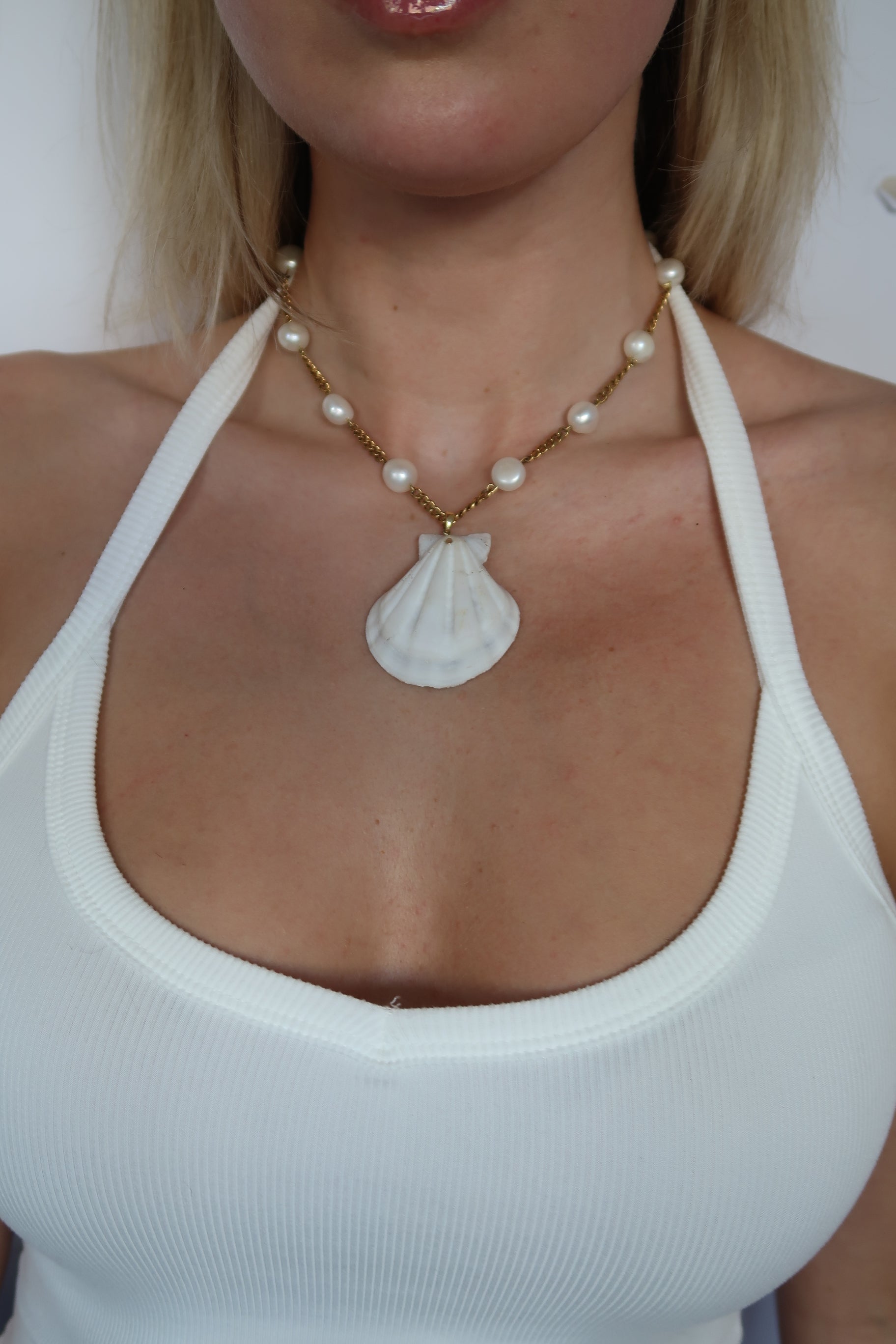OPAL NECKLACE
