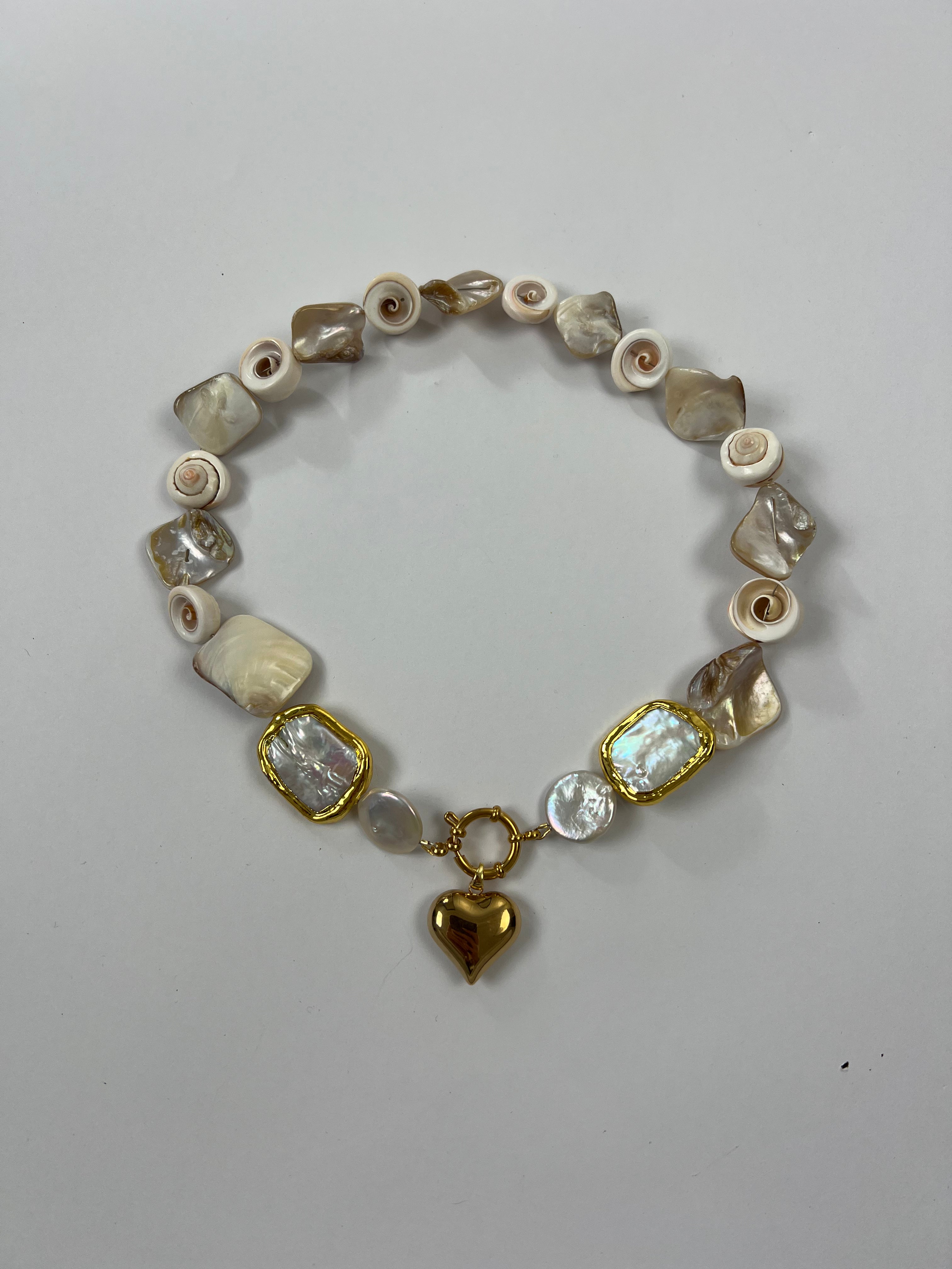 ESTELLA NECKLACE