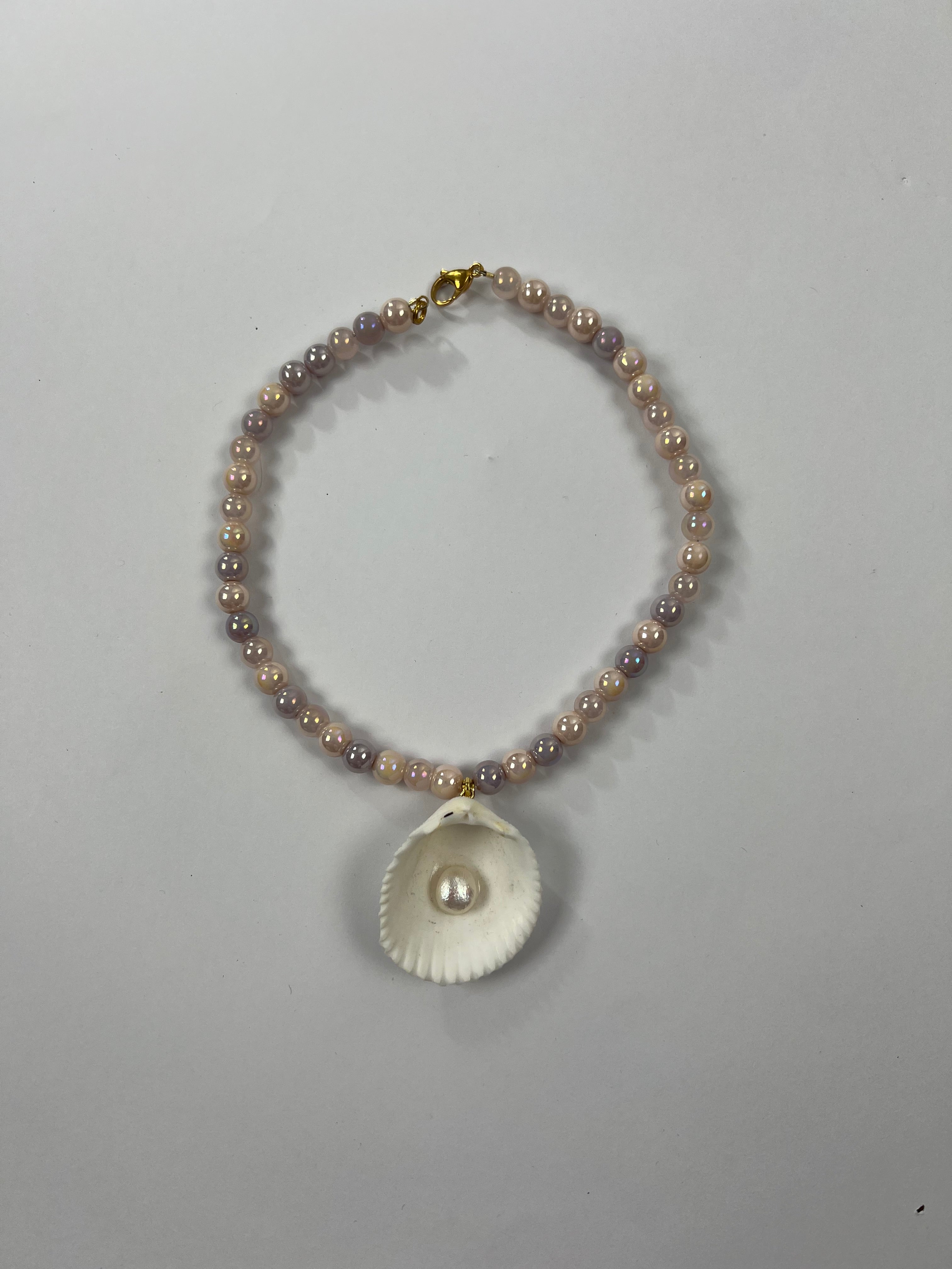 SUNDAY NECKLACE