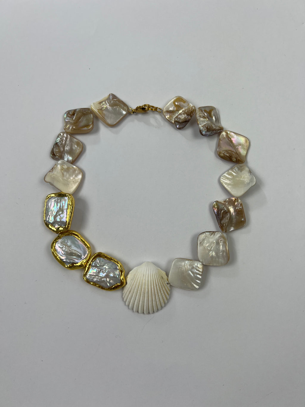 FRANCES NECKLACE